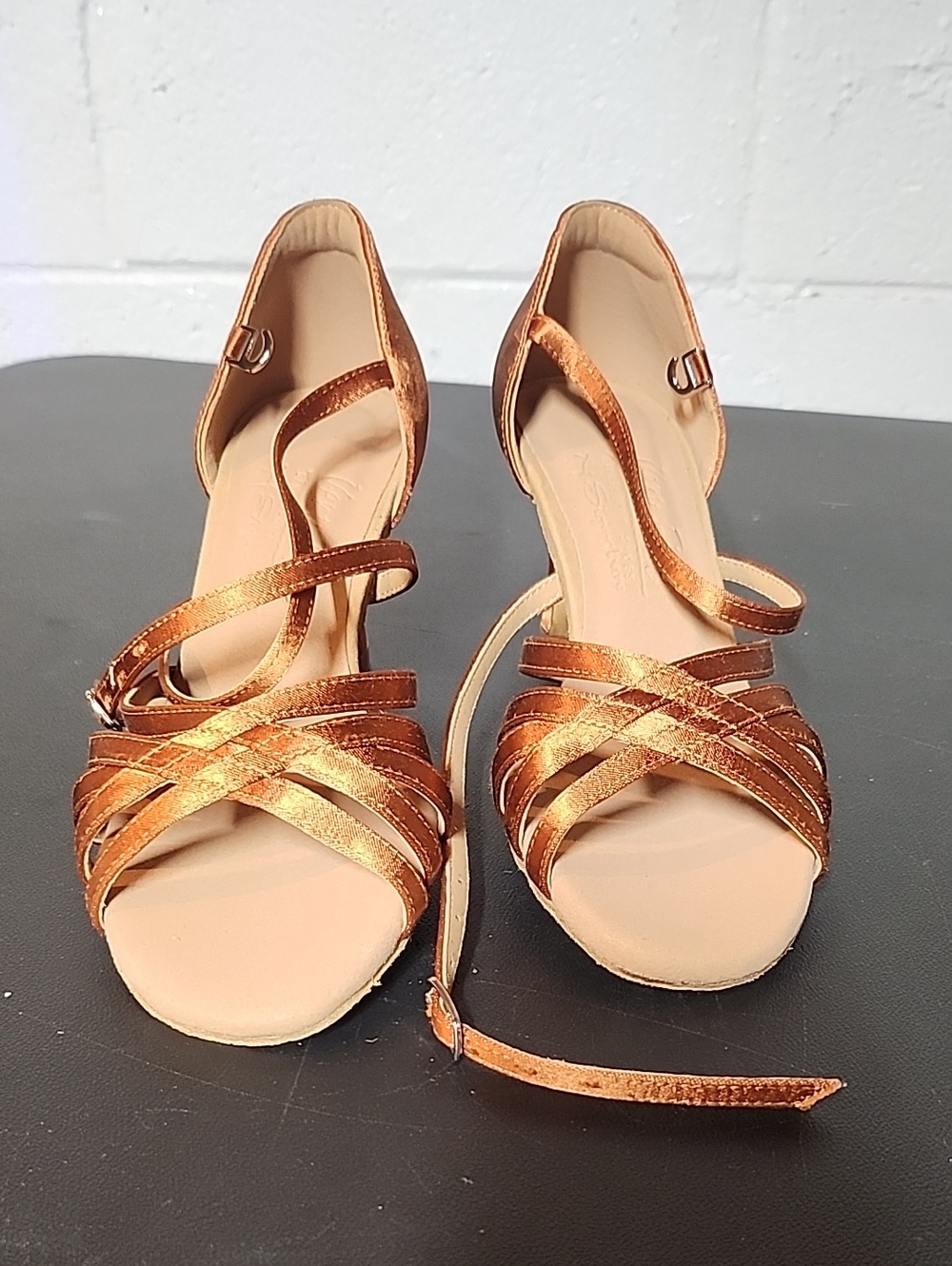 Very Fine Signature Latin Dancesport Copper 5 Strap And Clip Buckle